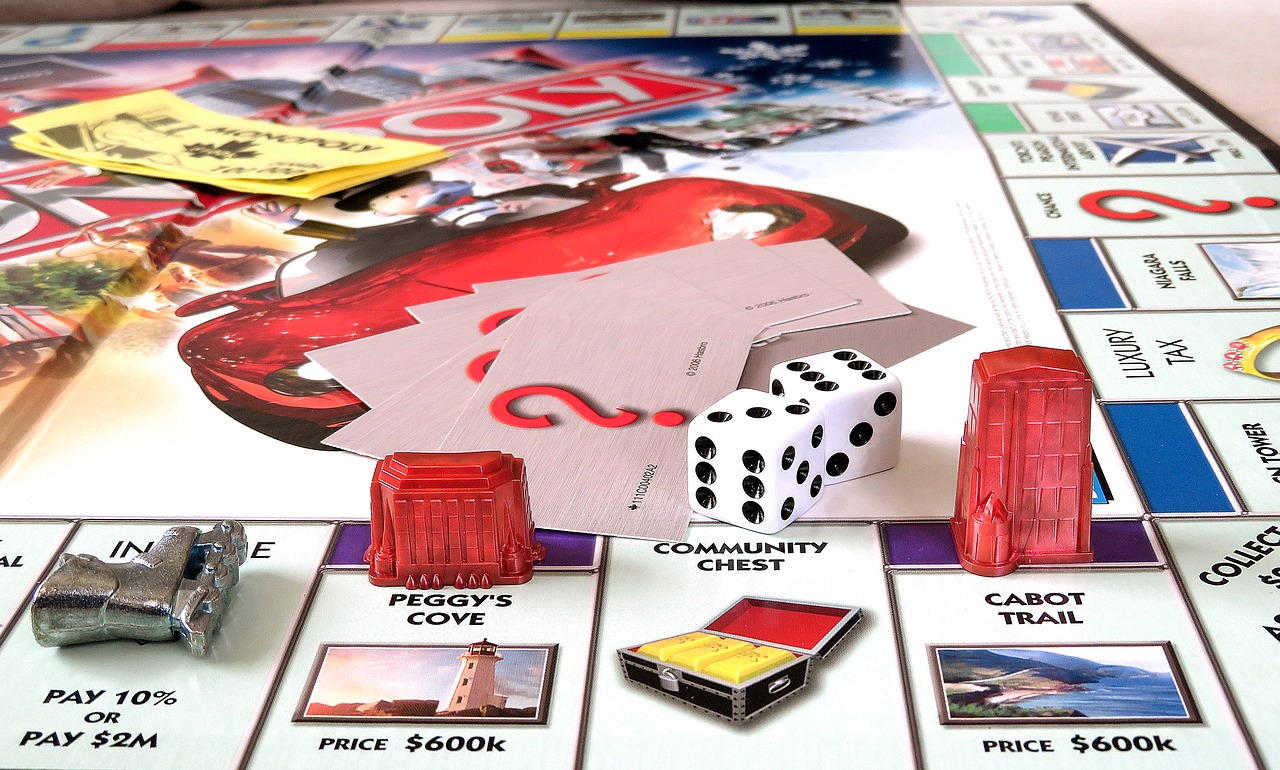 picture of Monopoly board game
